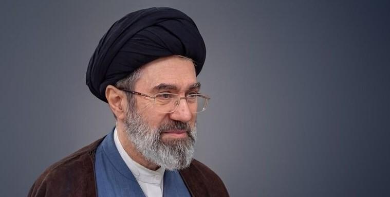 Ayatollah Seyyed Mojtaba Khamenei