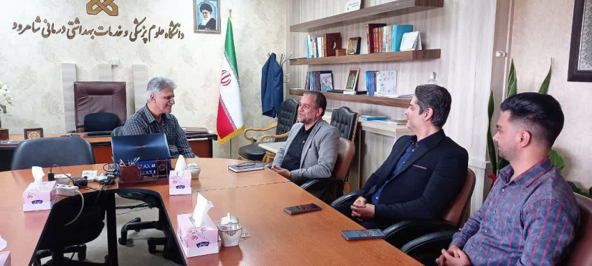 تأکید بر توسعه همکاریهای دوجانبه و ترویج فرهنگ اهدای خون، محور گفتوگوی دانشگاه و انتقال خون