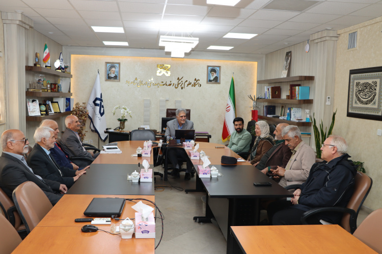 جلسه هیات مدیره خیرین سلامت شاهرود با دکترامامیان ریاست محترم دانشگاه