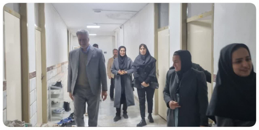 بازدید شبانه رئیس دانشگاه از خوابگاه‌های دانشجویی