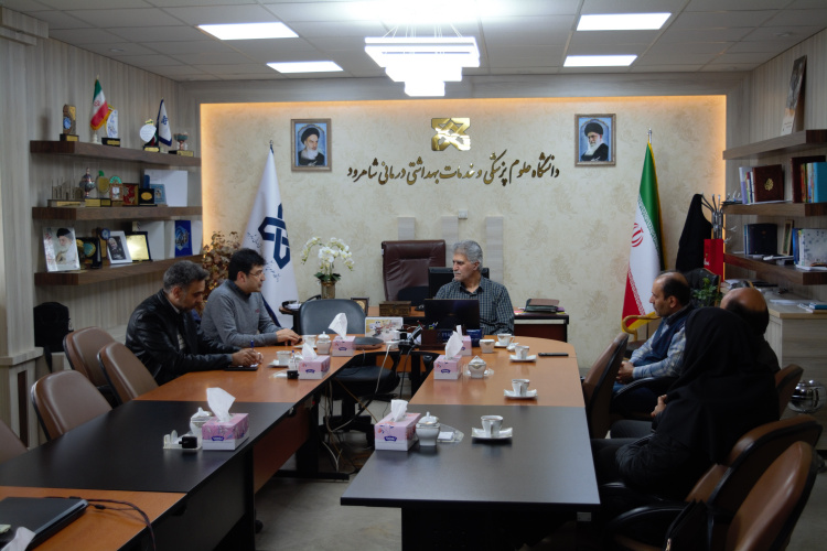 دیدار رئیس دانشگاه با اعضای هیأت علمی گروه عفونی