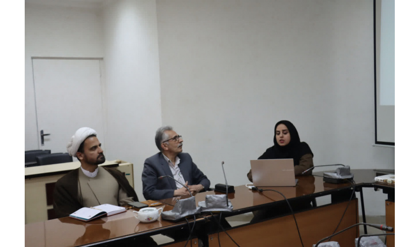 نخستین جلسه بررسی مطالعات میان‌رشته‌ای «قرآن و سلامت» در دانشگاه برگزار شد